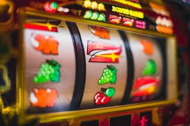 mpo403 kemenangan jackpot slot Gates of Olympus pemain Surabaya